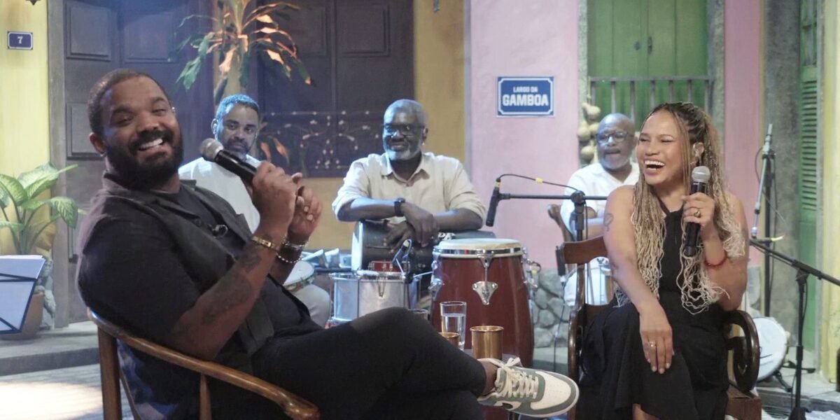 Arlindinho homenageia o pai, Arlindo Cruz, em programa da TV