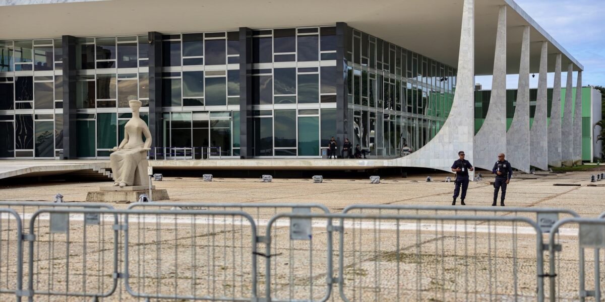 Defesas dos acusados de golpe pedem julgamento no plenário do