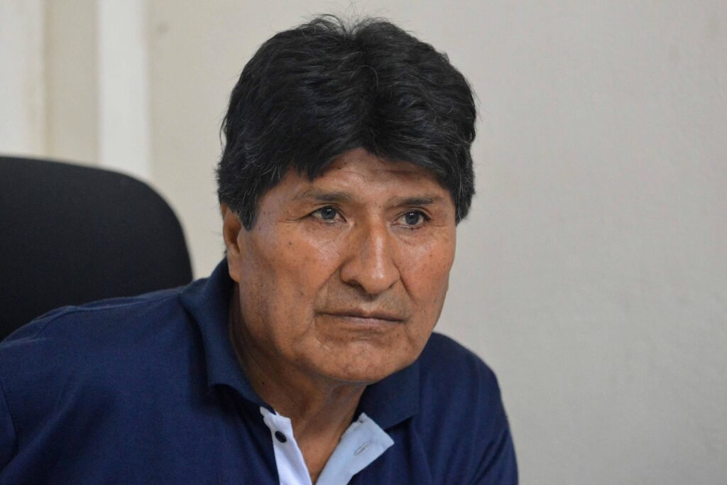 Evo Morales agora foge da Justiça na selva boliviana -