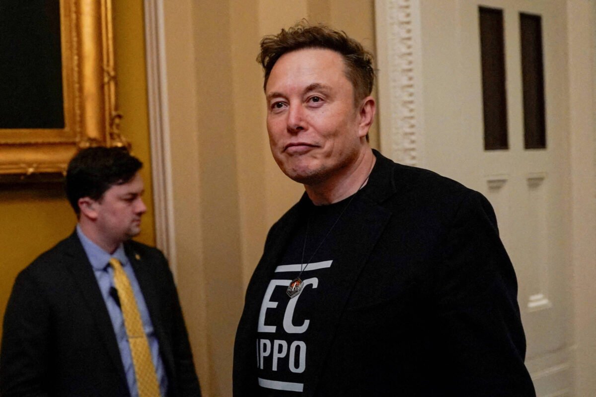 Musk terá acesso a plano secreto de guerra contra China