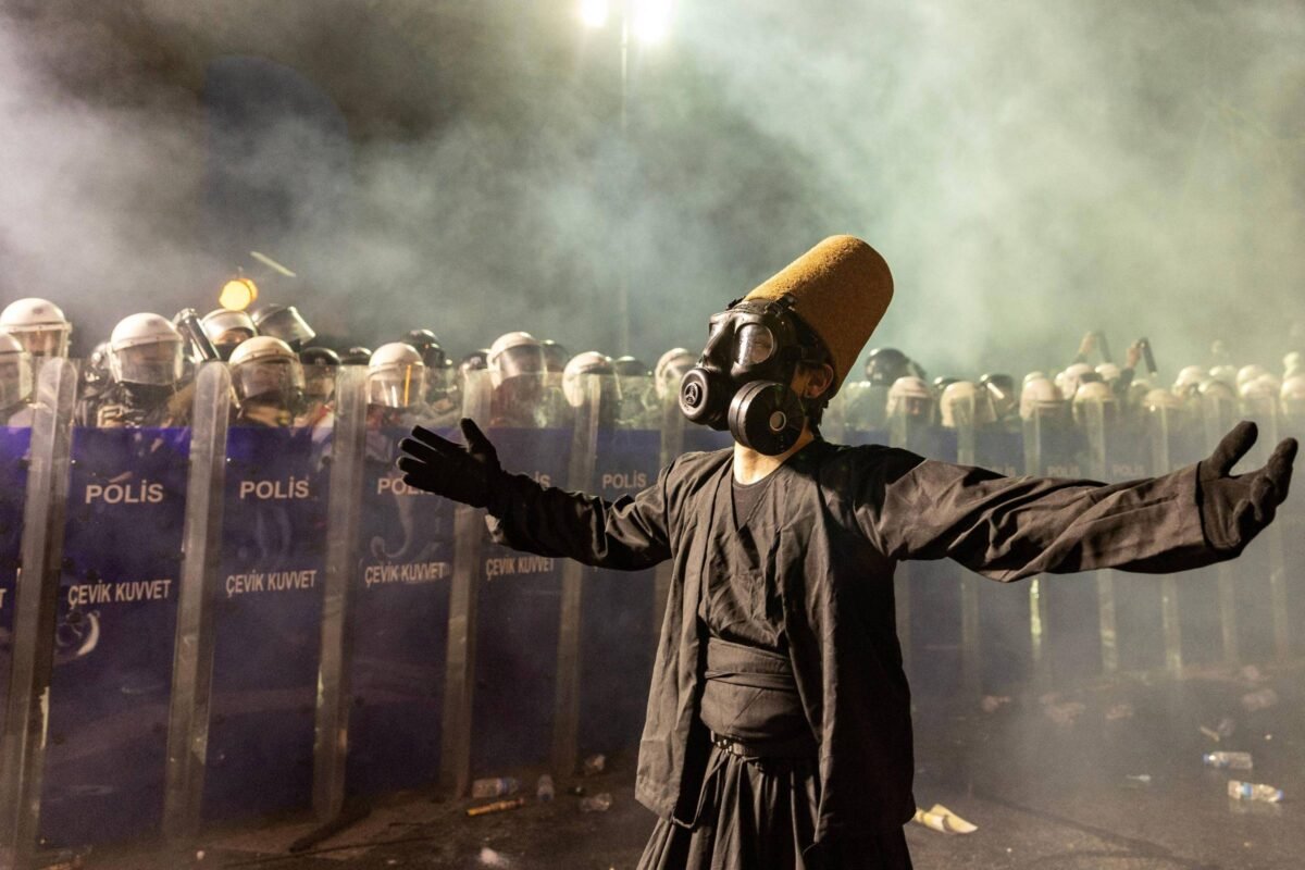 Três chaves para entender as manifestações na Turquia - 25/03/2025