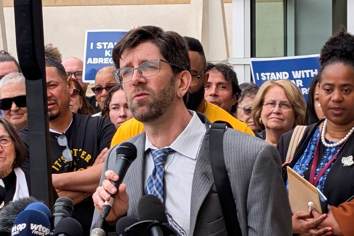 174403983067f3ef963cb5f_1744039830_3x2_rt.jpg