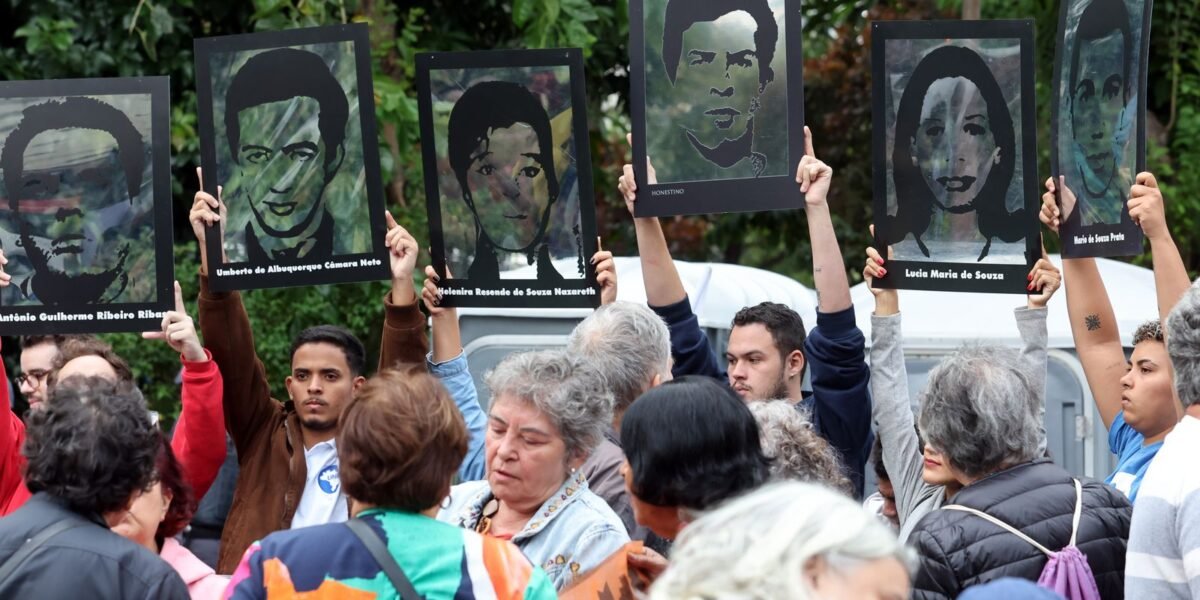 Caminhada do Silêncio pede combate à impunidade da violência de