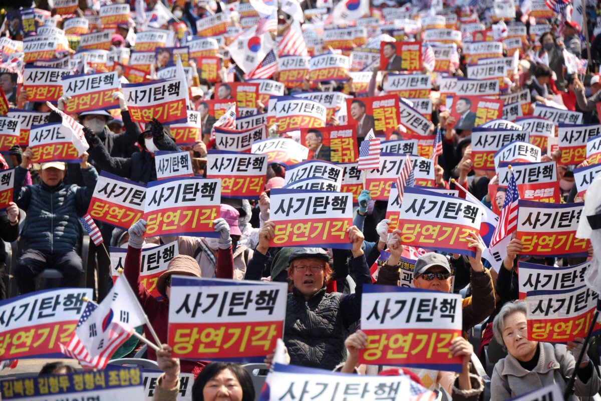 Coreia do Sul:Justiça anula remoção de ministro da Justiça -