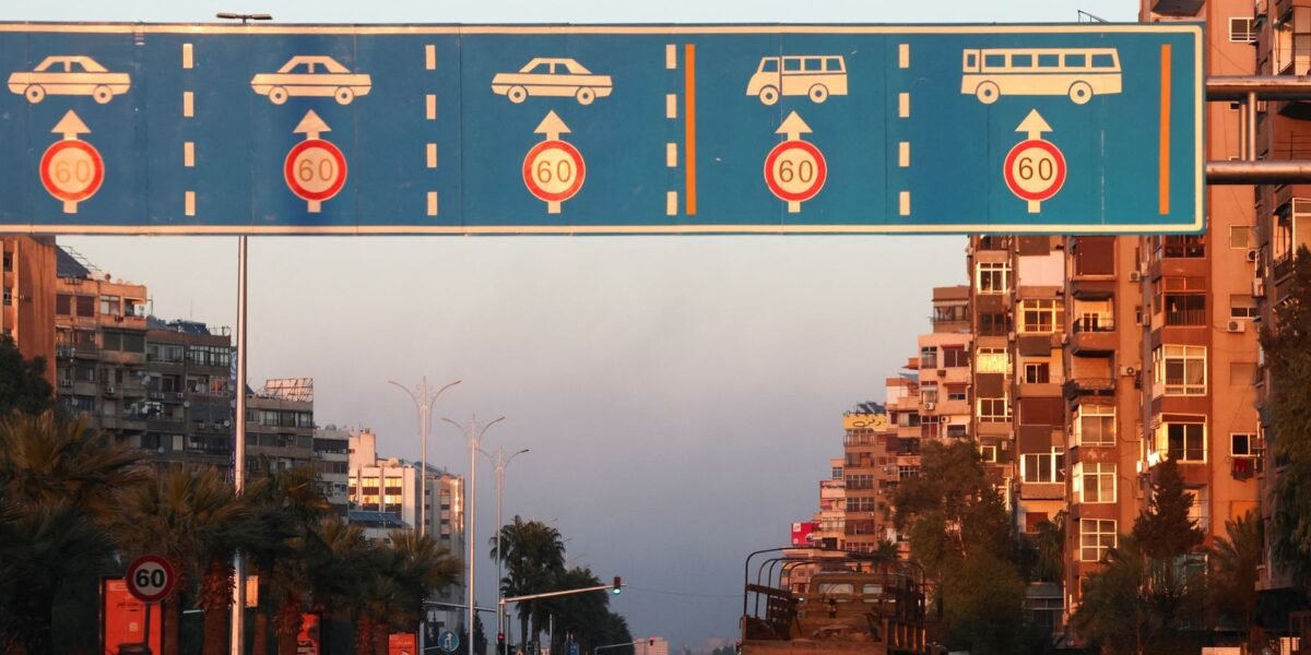 Futuro da Síria depende do fim de sanções dos EUA,