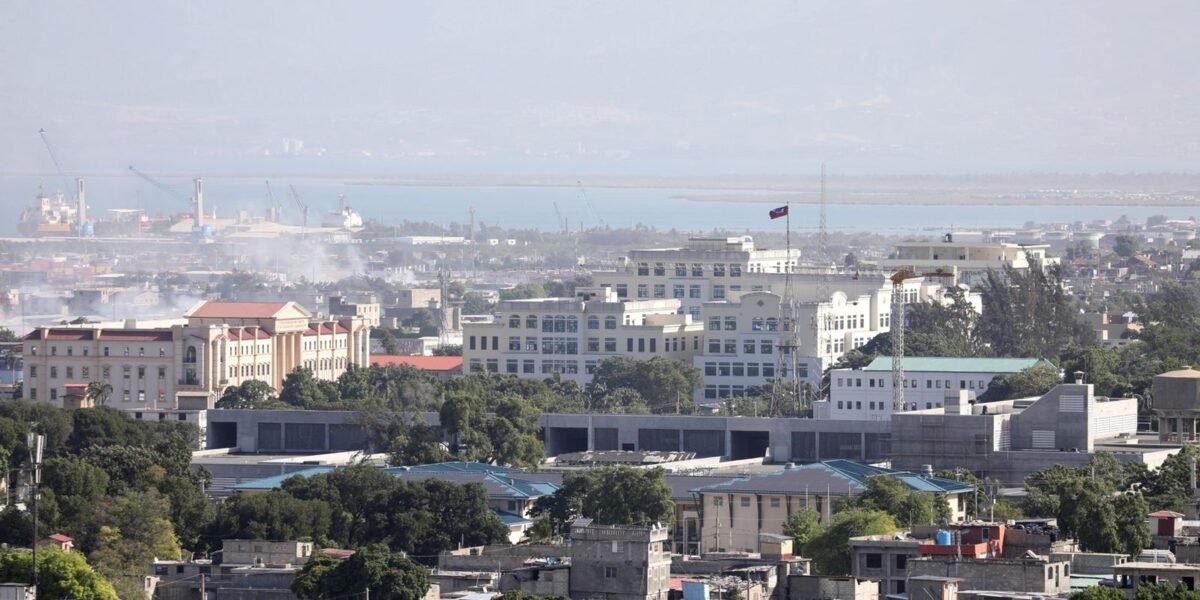 Organizações pedem que França repare Haiti por dívida da independência
