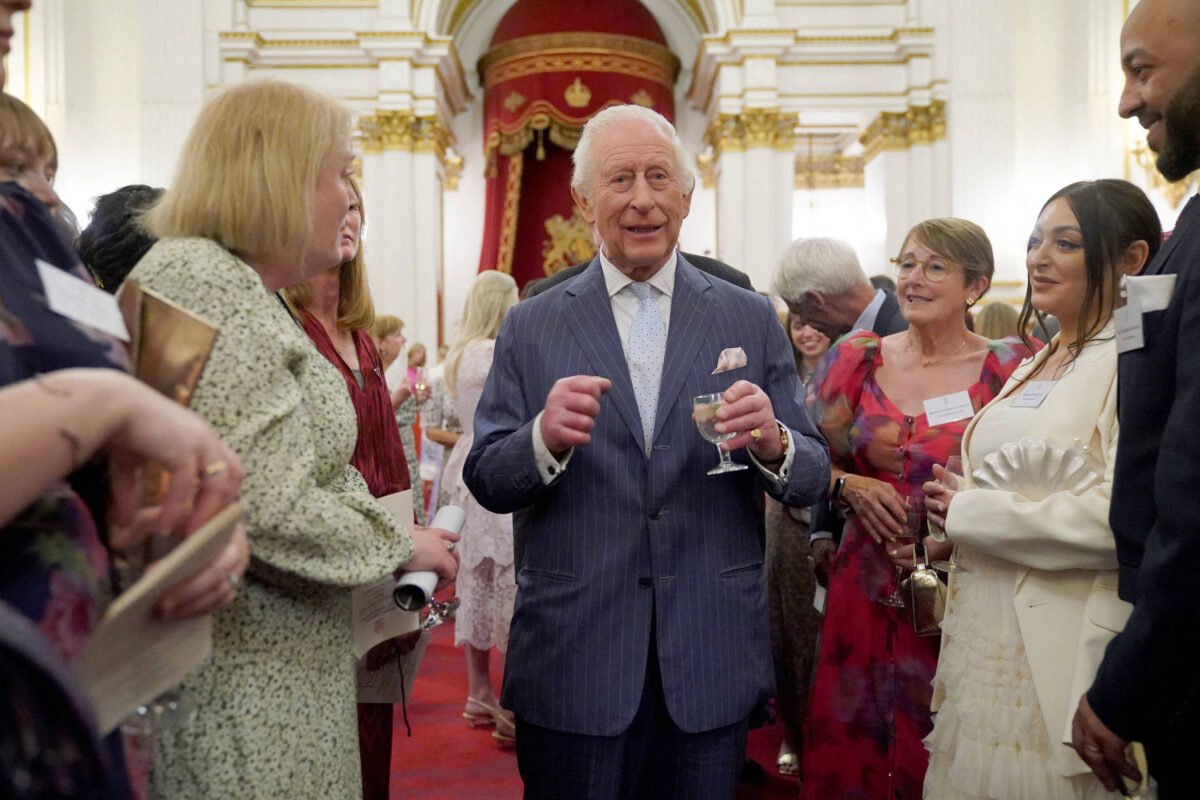 Charles 3º diz que câncer mudou sua visão da humanidade