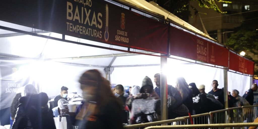 Com o frio, SP aciona operação para pessoas em situação