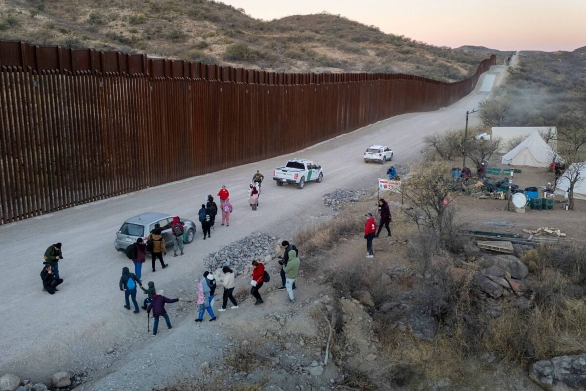 EUA: Donald Trump intensifica ações contra imigrantes - 25/05/2025 -