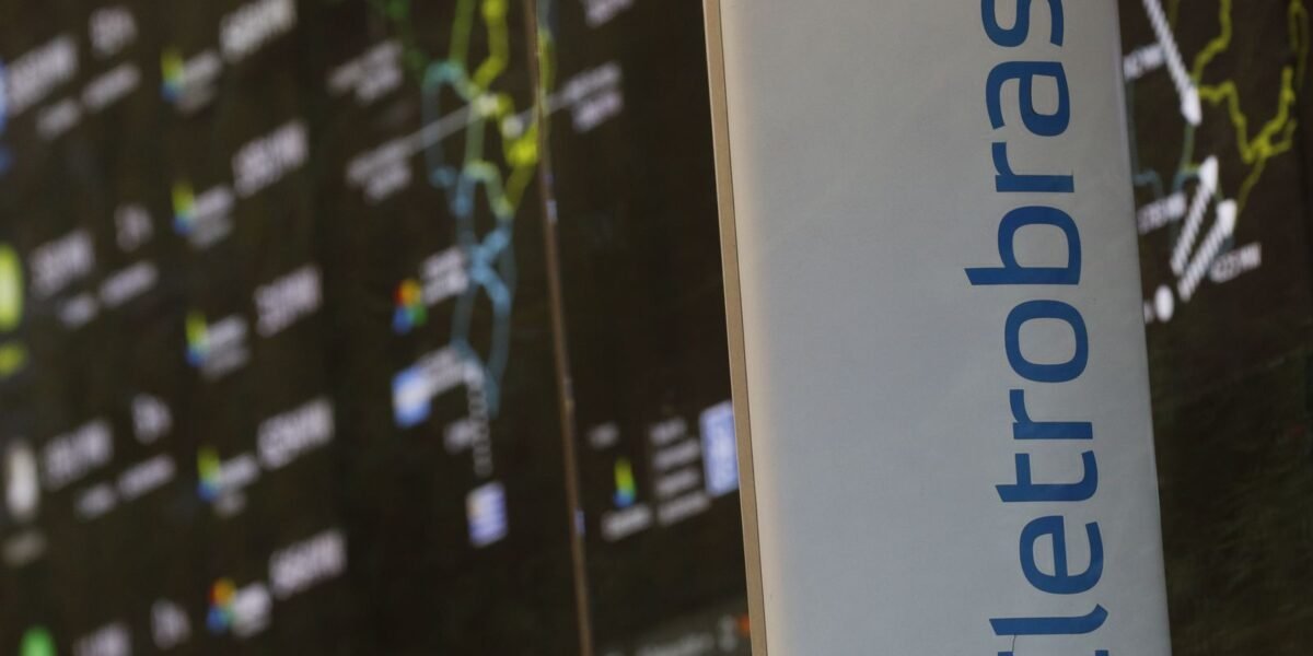 Eletrobras tem prejuízo de R$ 81 milhões no 1º trimestre