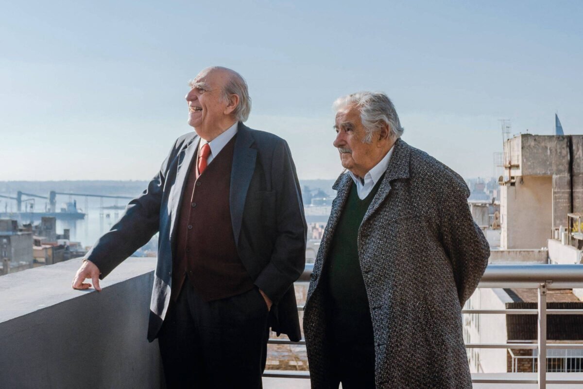 Eu e Mujica buscamos a unidade no Uruguai,diz Sanguinetti -