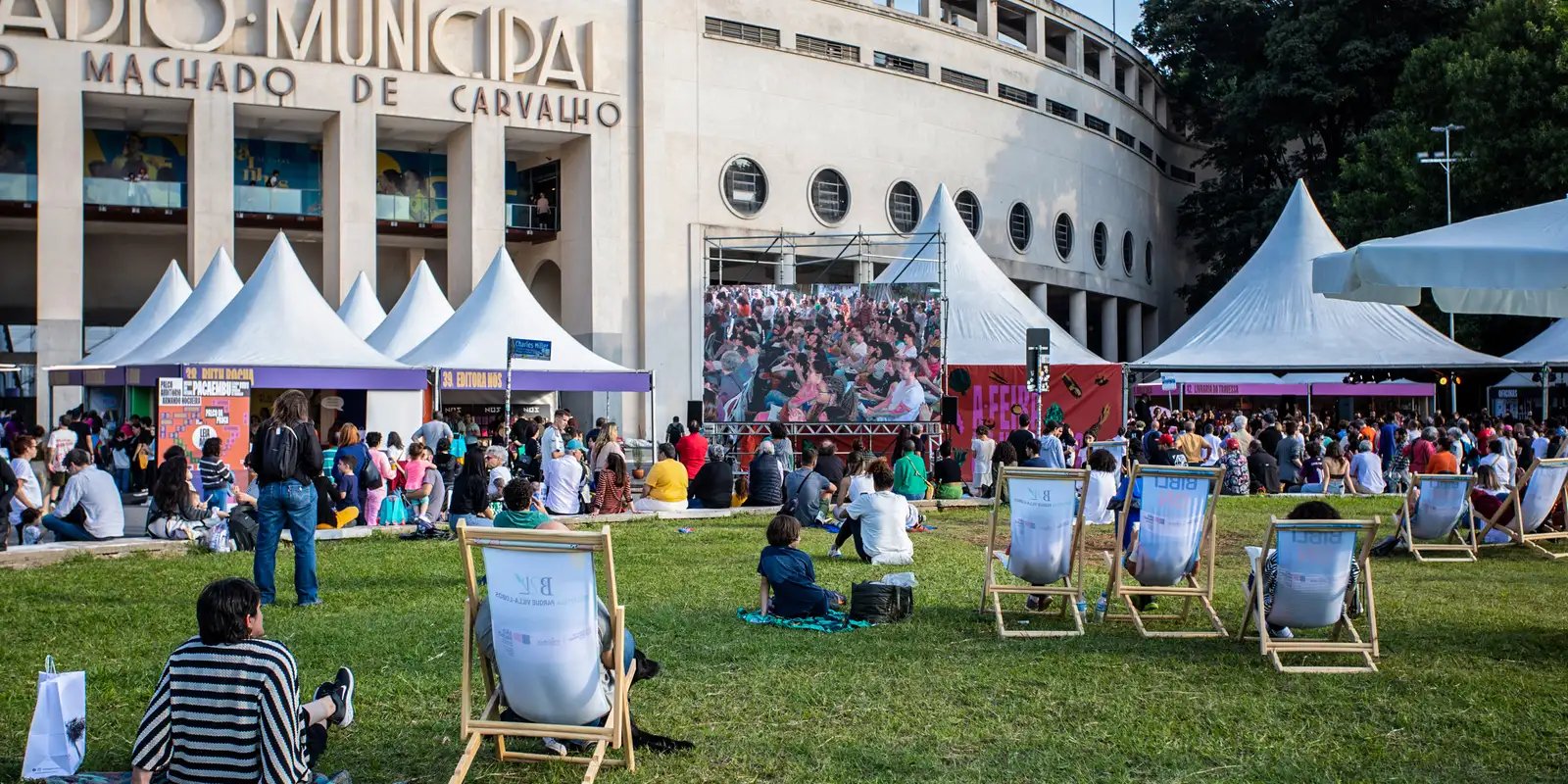 Feira do Livro SP: 40 anos da redemocratização é tema