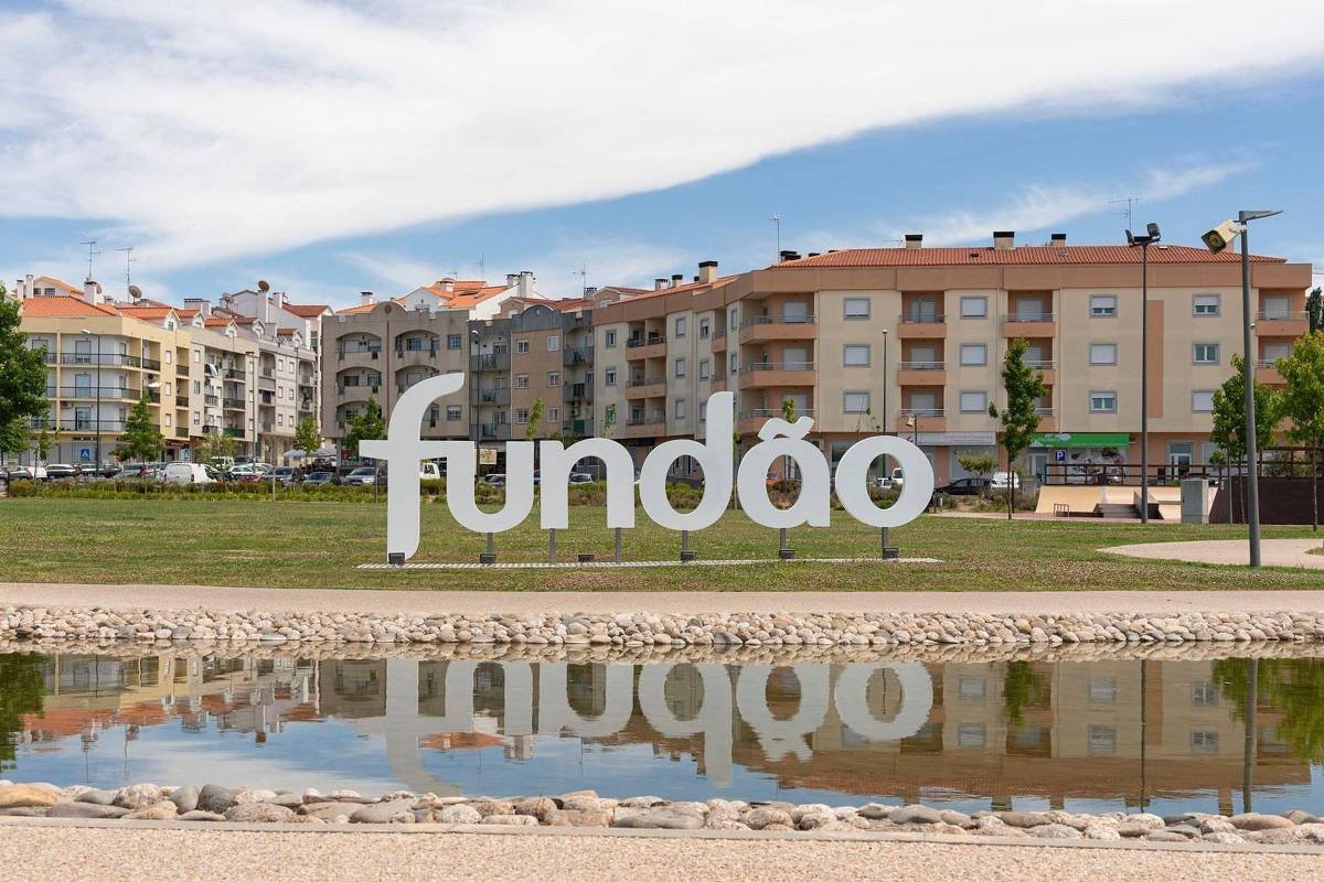 Fundão, município de Portugal foi salvo pela imigração - 16/05/2025
