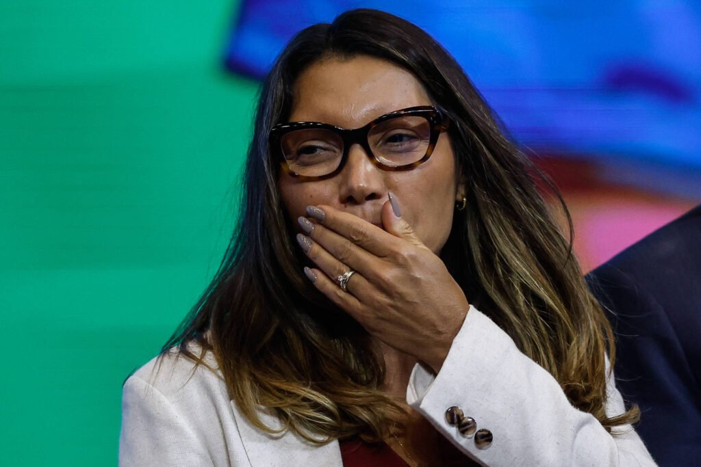 Gleisi diz que Janja é alvo de misoginia e preconceito