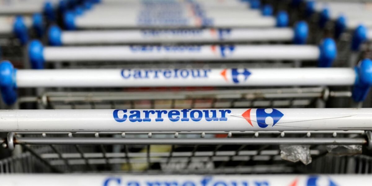 Justiça torna Carrefour réu por vazamento de óleo diesel em