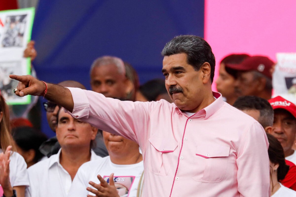 Maduro rejeita ordem da CIJ e mantém pleito em Essequibo