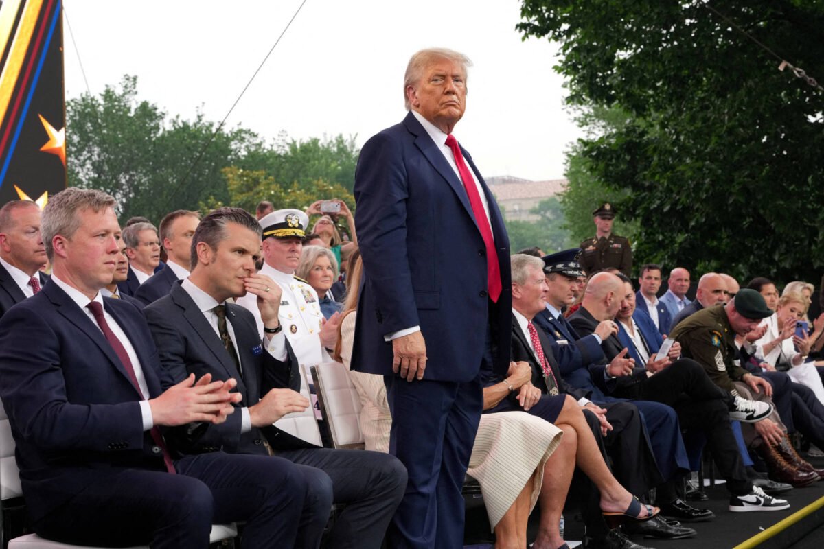 EUA: Trump planeja banir entrada de cidadãos de 36 países