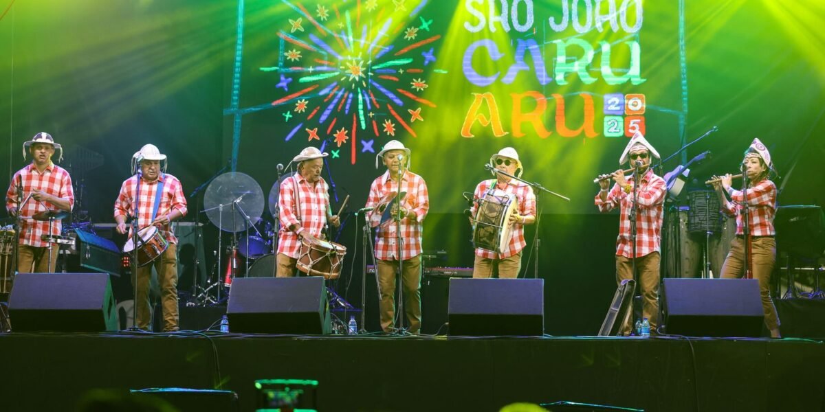 Forró embala São João de Caruaru, "o maior do mundo"