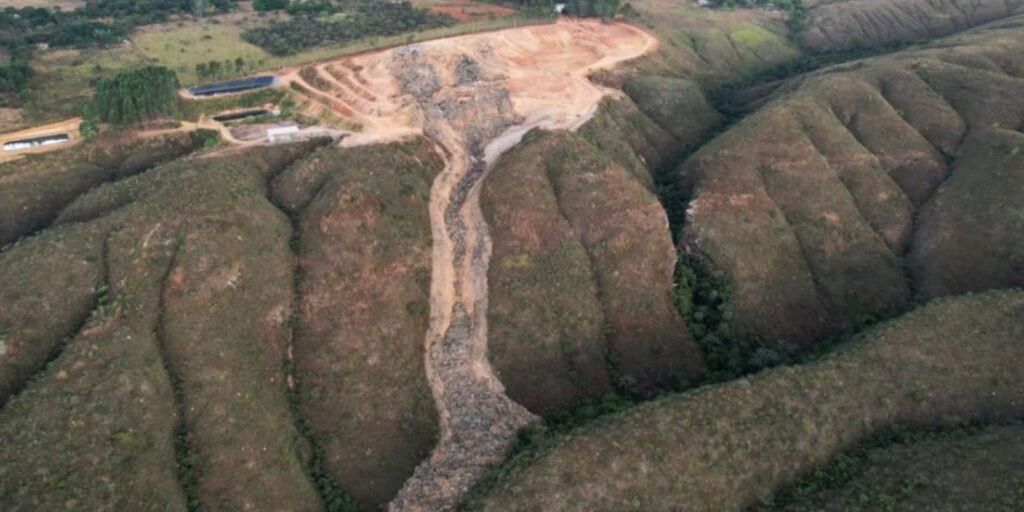 Goiás dá 2 dias para aterro apresentar plano de recolhimento