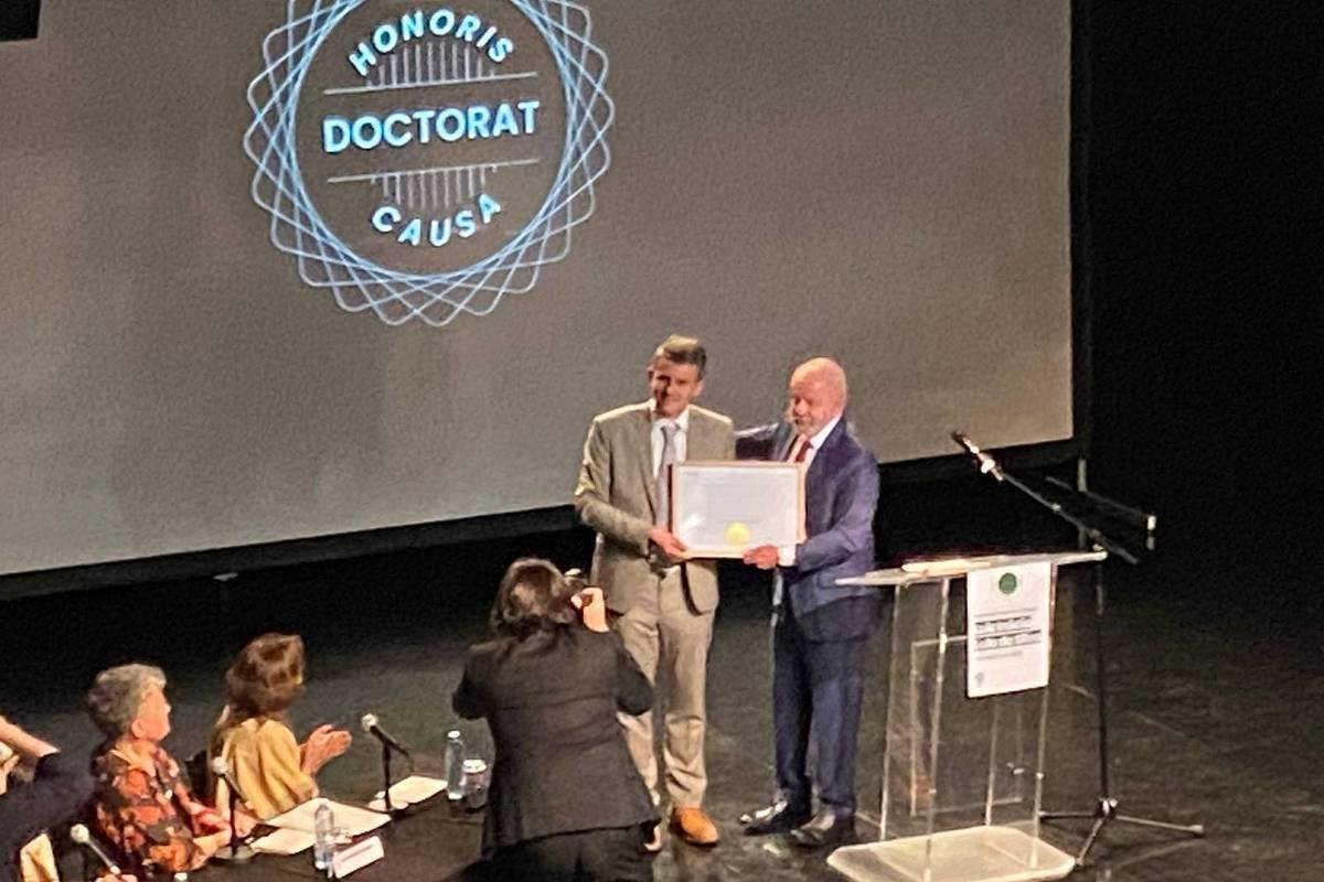 Lula recebe título 'honoris causa' de universidade francesa - 06/06/2025