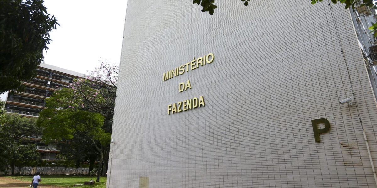 Decisão de Moraes fará governo deixar de arrecadar R$ 450