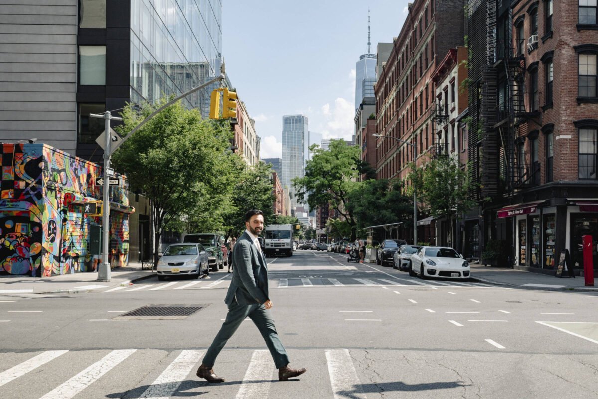 Entenda como Mamdani surpreendeu NY e venceu as primárias -