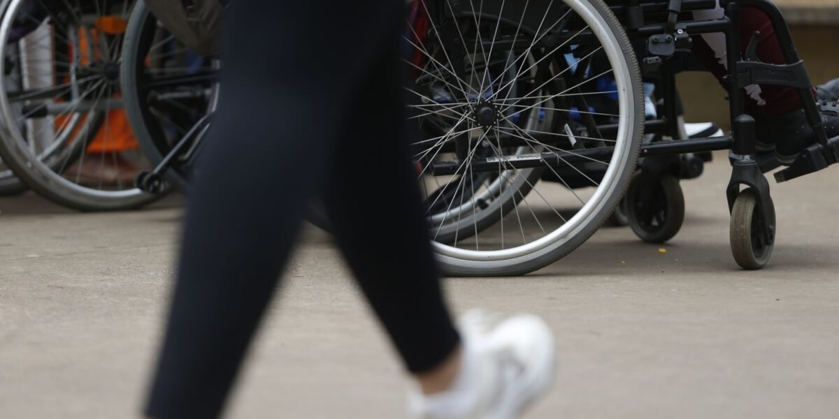 Pessoas com deficiência terão cotas no ensino técnico e superior