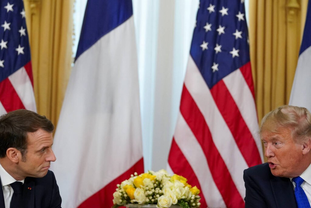 15753866185de67dfa47221_1575386618_3x2_rt.jpg