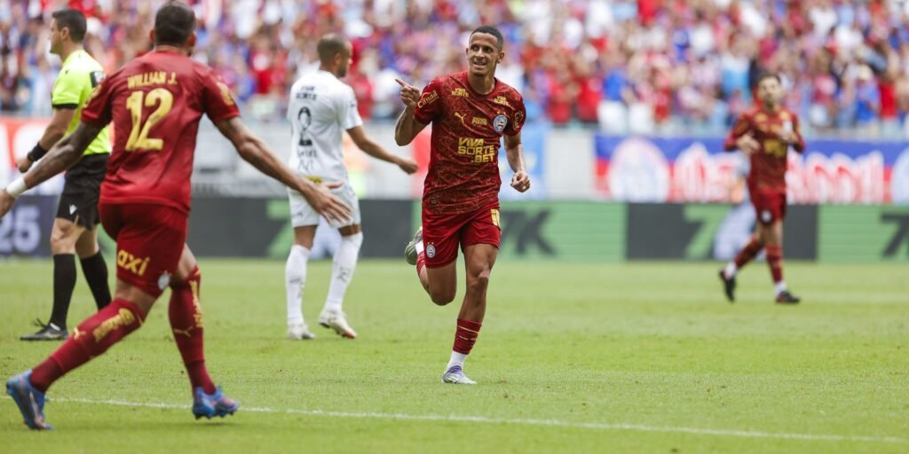 Bahia derrota Santos e ganha força na luta por vaga
