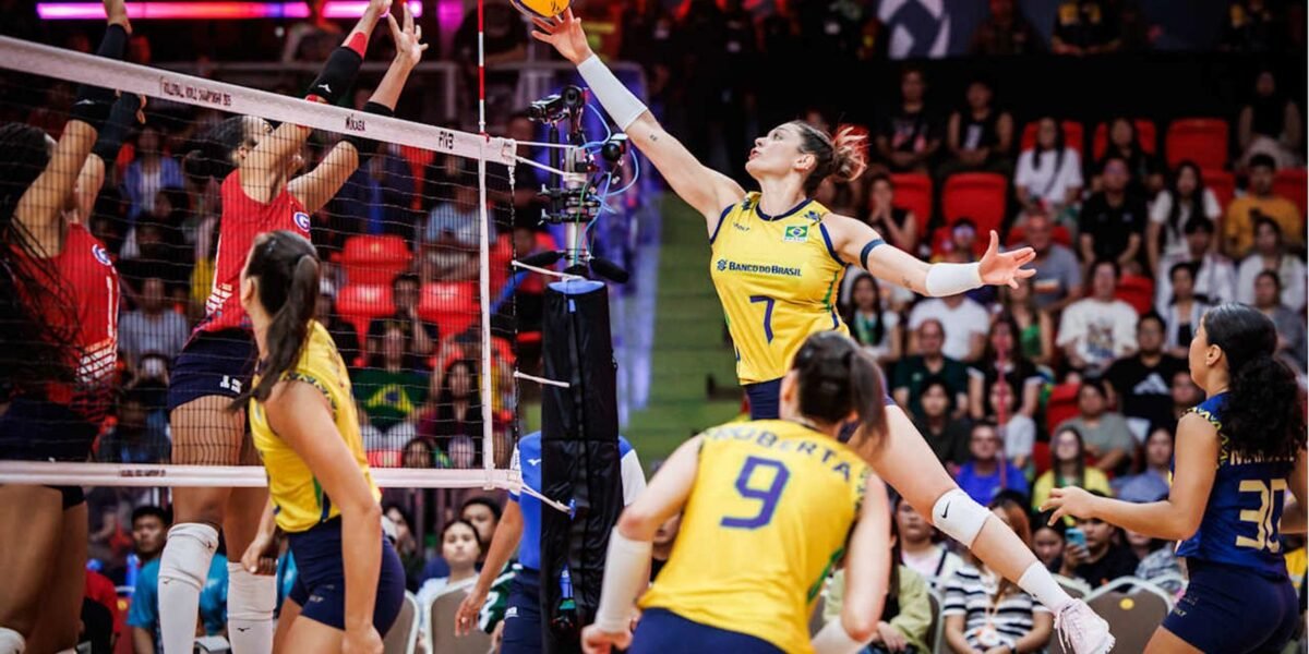 Brasil vence e pega França nas quartas do Mundial de