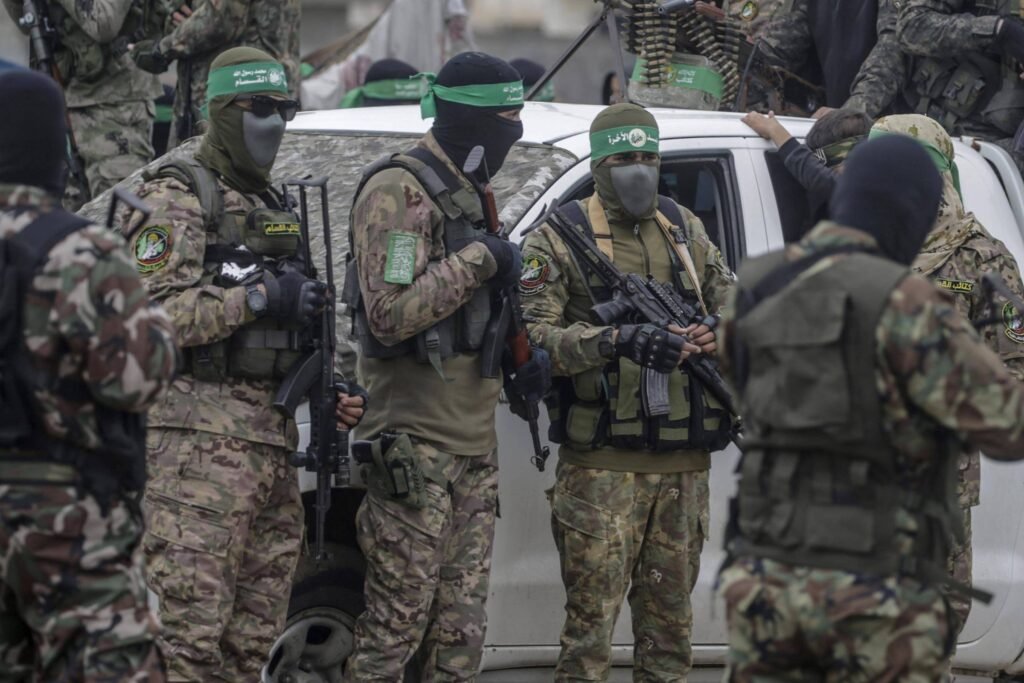 Como o Hamas paga os salários de seu governo -