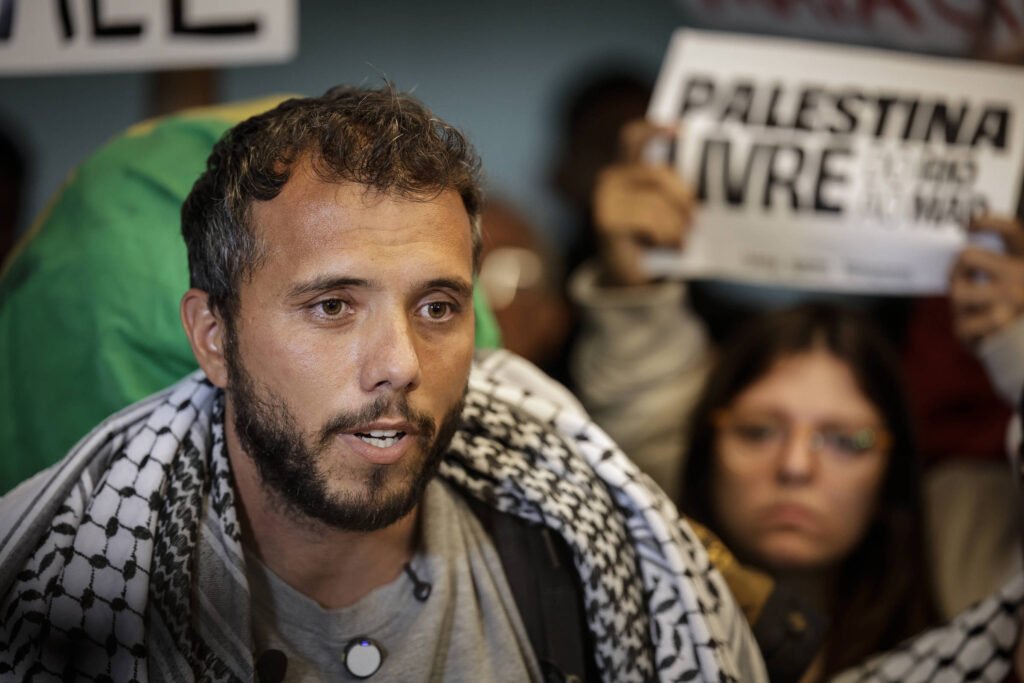 Conheça brasileiros que estarão na flotilha para Gaza - 29/08/2025