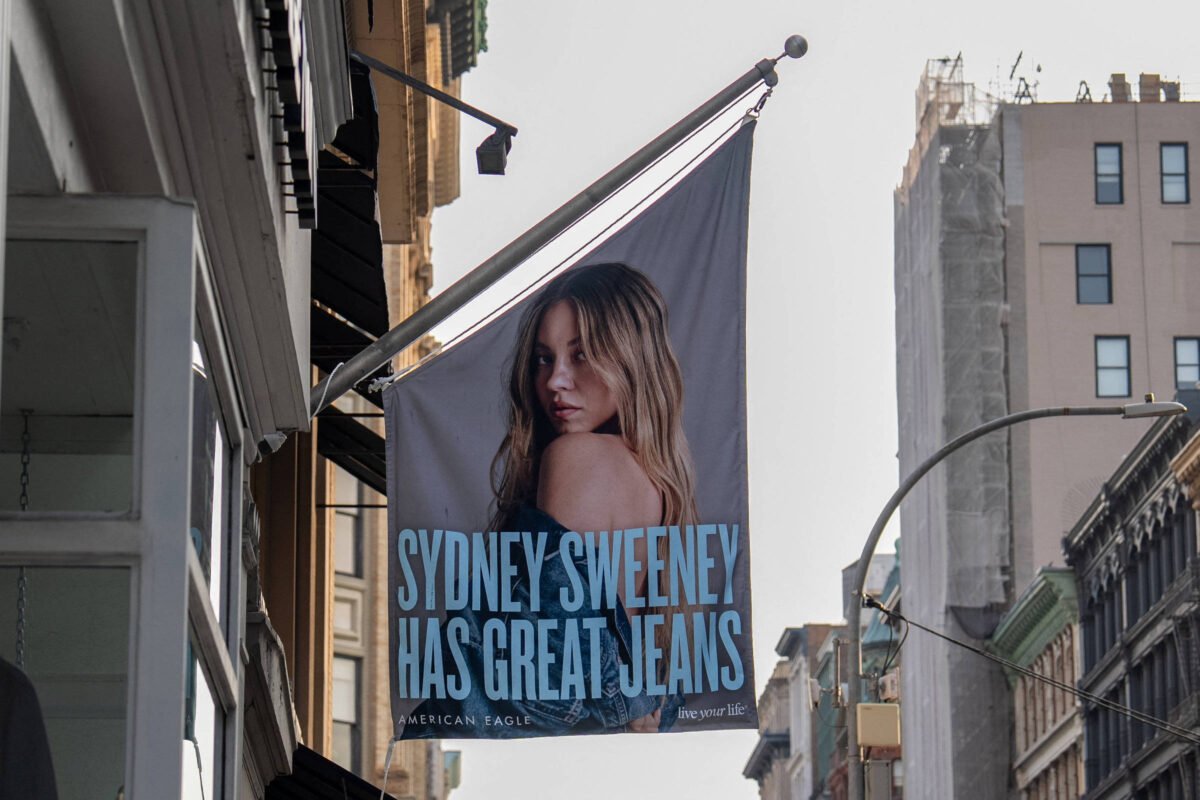 Direita infla debate sobre campanha com Sydney Sweeney - 07/08/2025