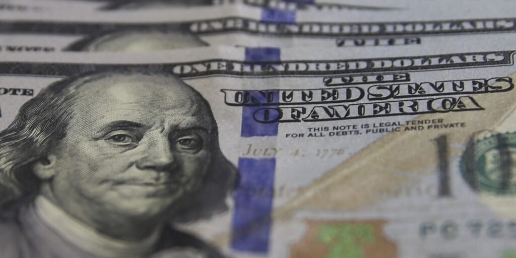 Dólar sobe para R$ 5,40 em dia de correção no