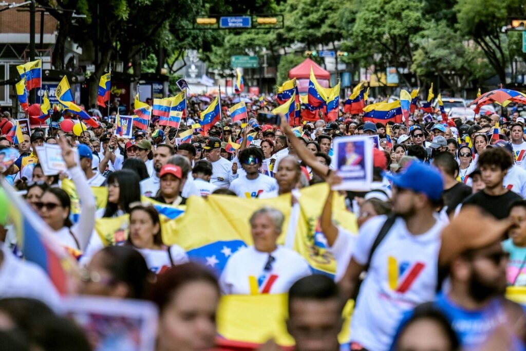 EUA: Analistas veem ação no mar da Venezuela como pressão