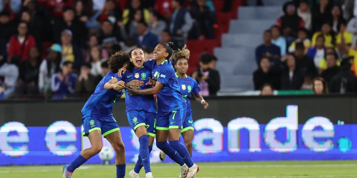 Em final emocionante, Brasil bate Colômbia e é campeão da