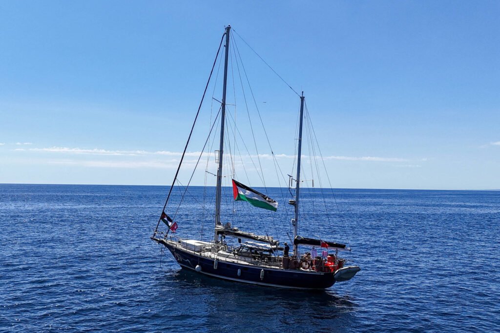 Flotilha com dezenas de barcos se prepara para ir a