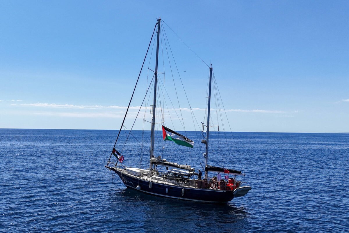 Flotilha com dezenas de barcos se prepara para ir a