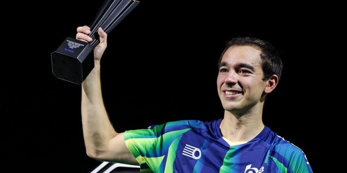 Hugo Calderano comemora titulo em Foz do Iguaçu, o 4º