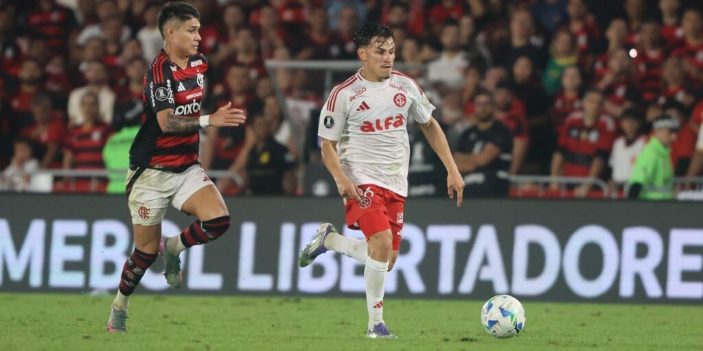 Inter e Fla jogam na capital gaúcha antes de decisão