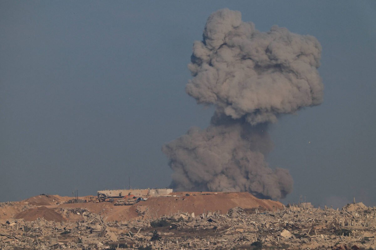 Israel bombardeia Gaza e mira porta-voz do Hamas - 31/08/2025
