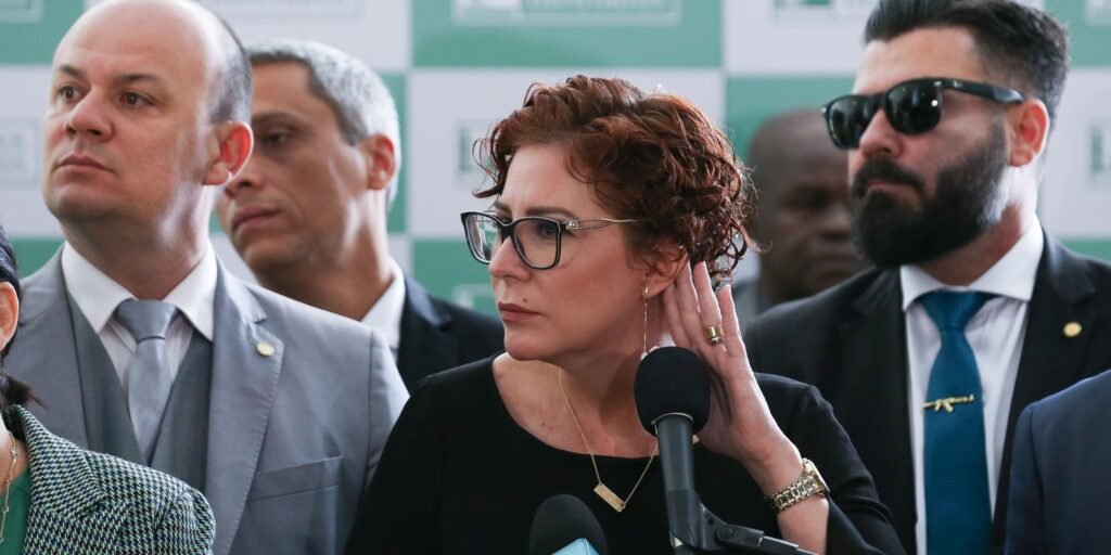 Por 9 votos a 2, Zambelli é condenada pela segunda