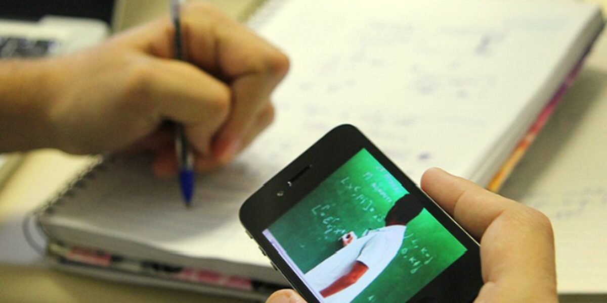 Brasil tem mais alunos em cursos a distância que em