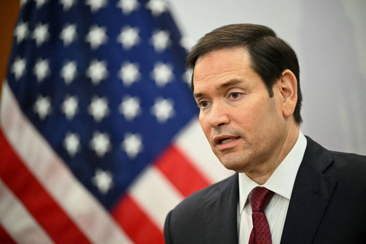 EUA: Rubio pressiona América Latina com tarifas e retórica -