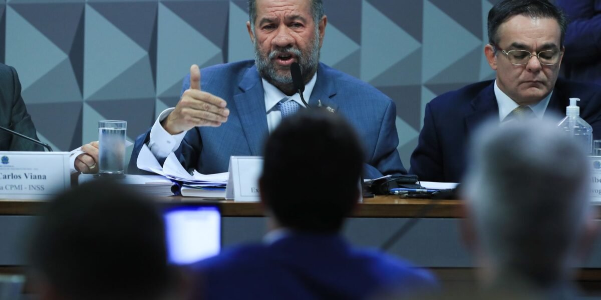 Lupi diz que governo acompanhava, mas não tinha dimensão das