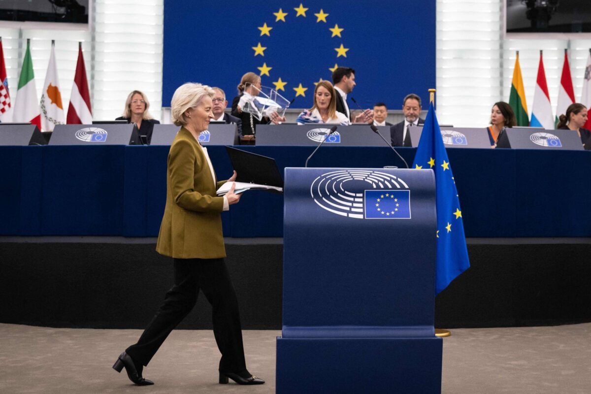 Na defensiva, chefe da UE promete parede contra drones de