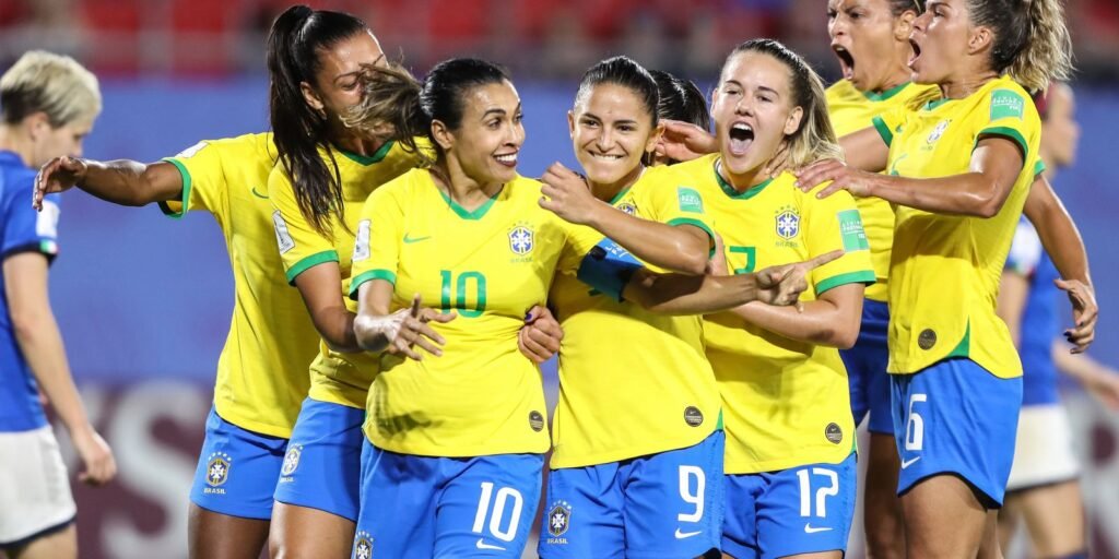 Seleção feminina de futebol terá amistoso contra a Itália em