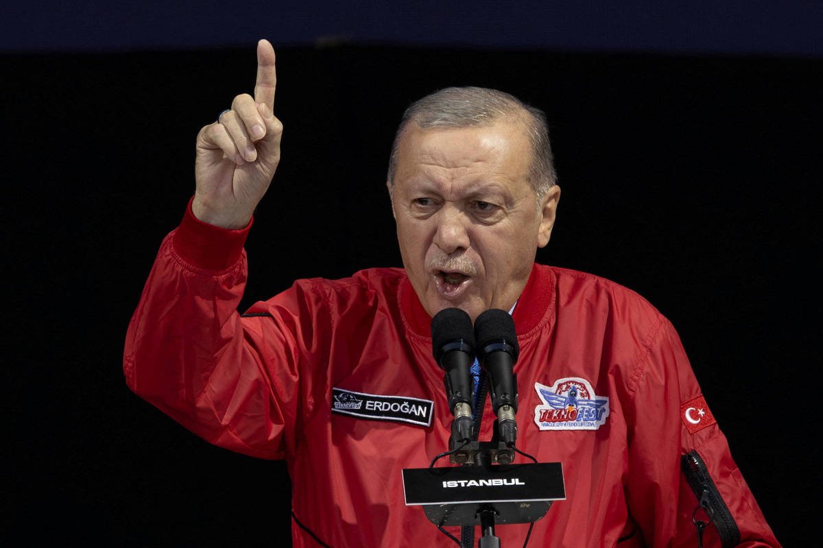 Turquia prende comediante após piada com ditado islâmico - 24/09/2025