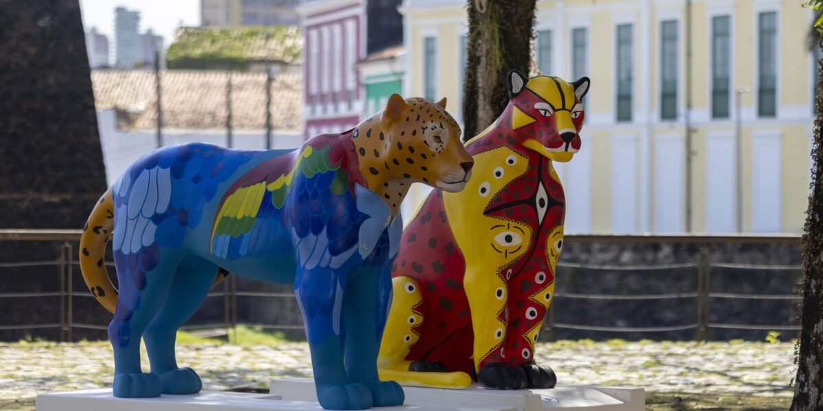 Belém vira galeria a céu aberto com estátuas de onças