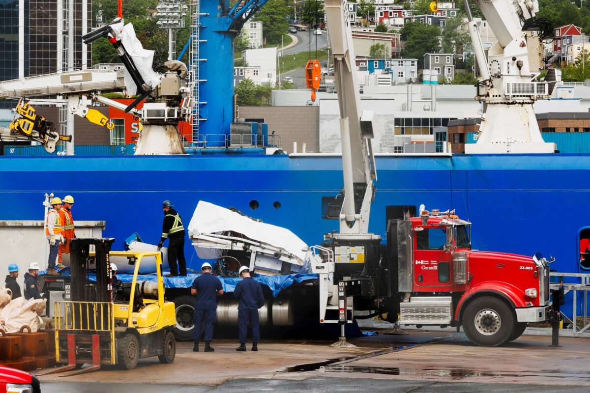 Falhas de engenharia causaram implosão do Titan - 16/10/2025 -